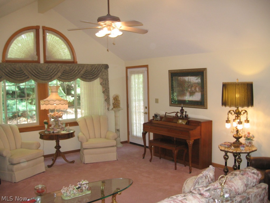 Robin Ridge Condo - Residential