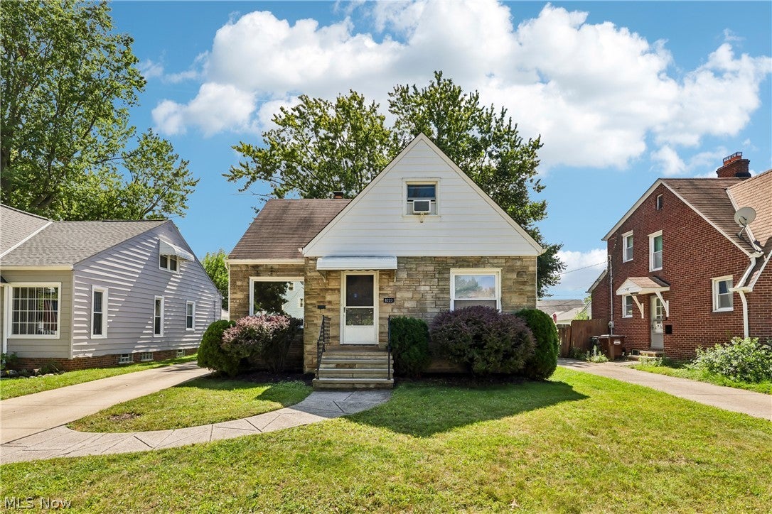 8223 Manorford Drive