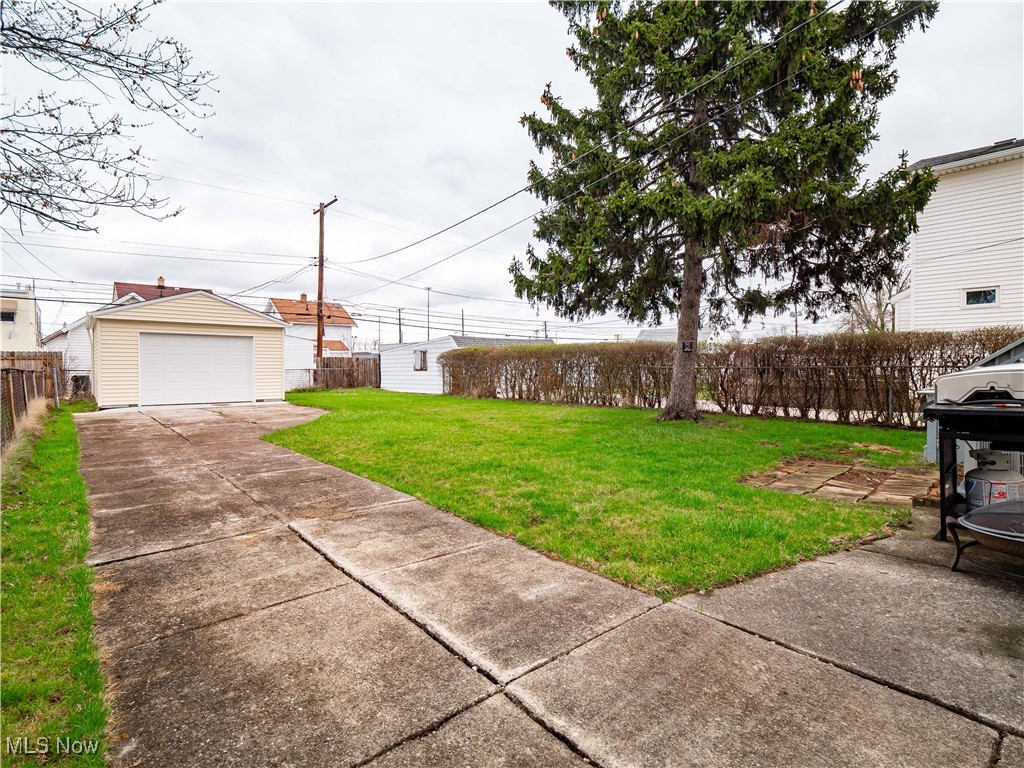 5718 Merkle Avenue, Parma, Ohio image 27