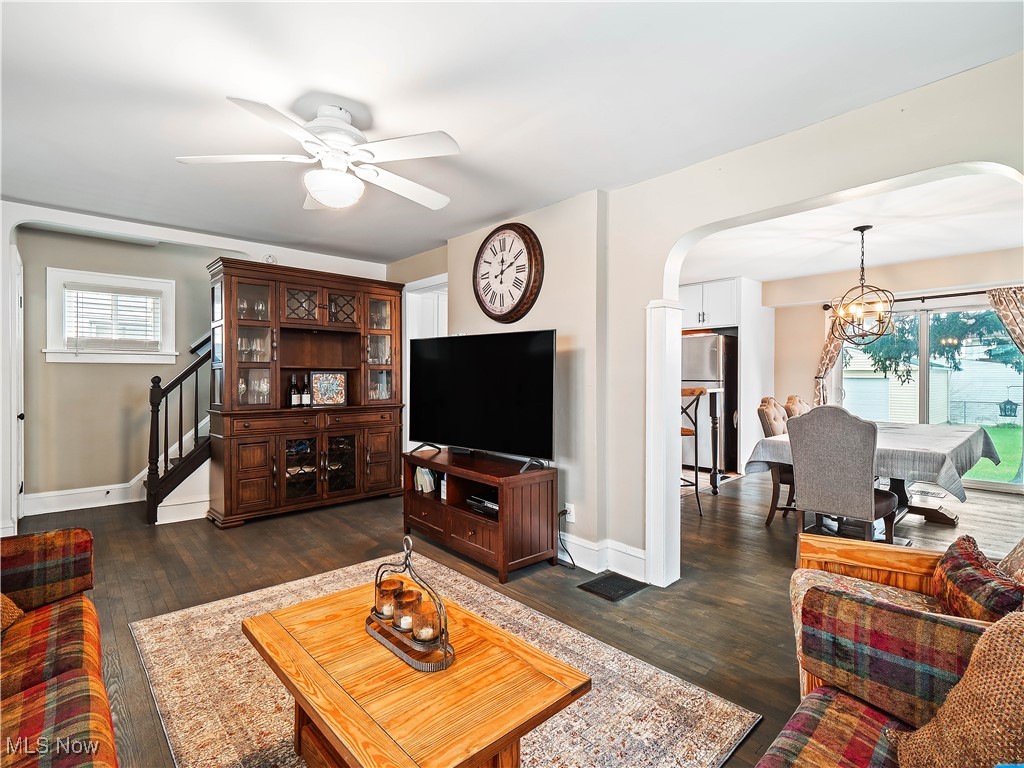 5718 Merkle Avenue, Parma, Ohio image 10