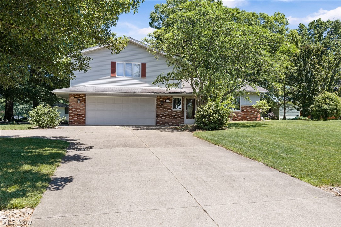 Photo 1 of 28 — 81 LeRue Street, Apple Creek, OH 44606