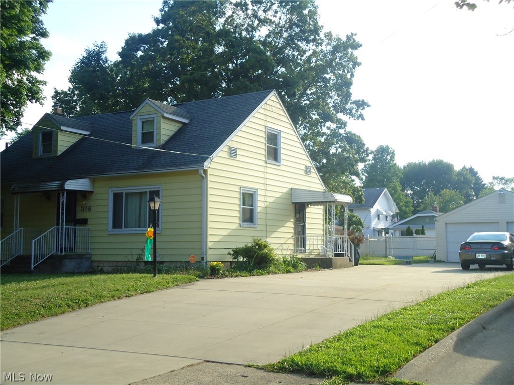Akron Heights - Residential