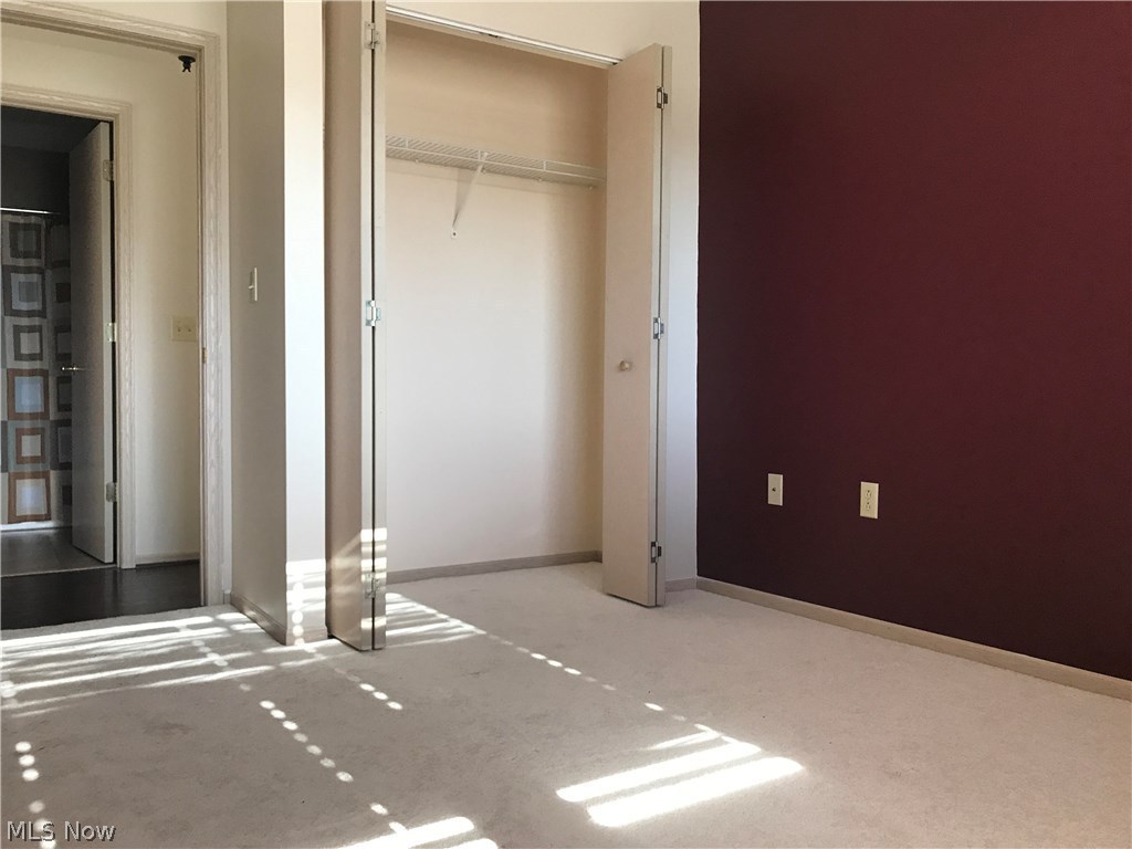 Brookledge Commons Condos - Residential Lease