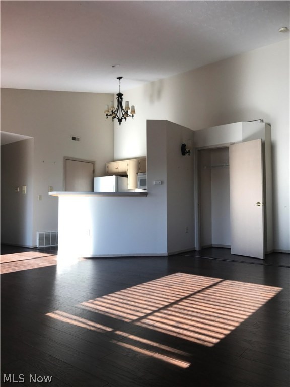 Brookledge Commons Condos - Residential Lease