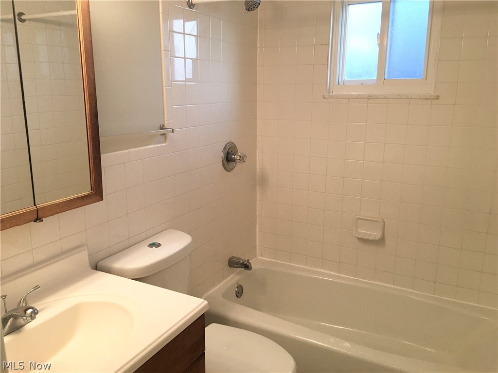 Housley - Residential Lease