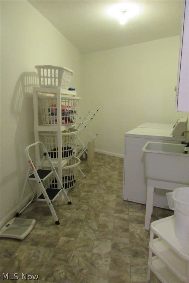 Meadowlawn Condominiums - Residential