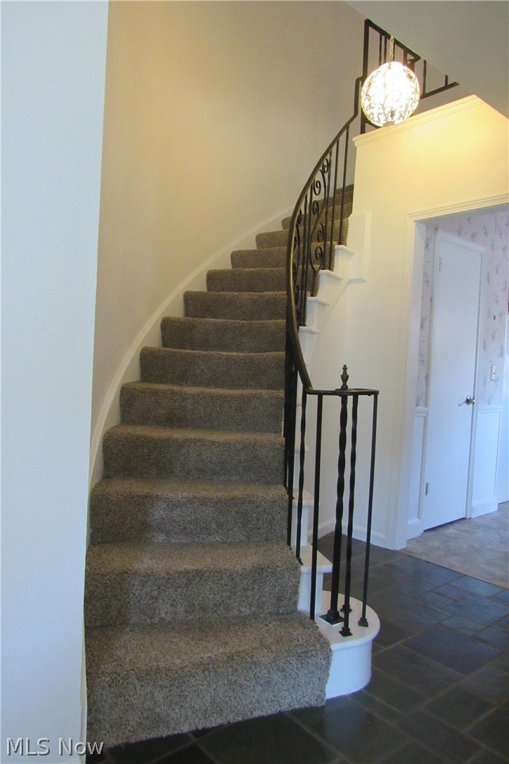Meadowlawn Condominiums - Residential