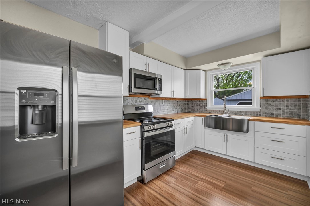 Hank S & Maresh S - Residential