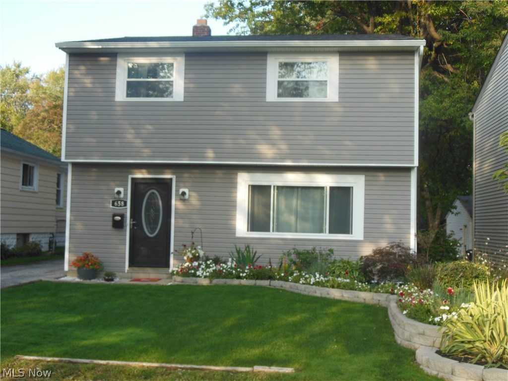 Arrowhead Beach - Residential