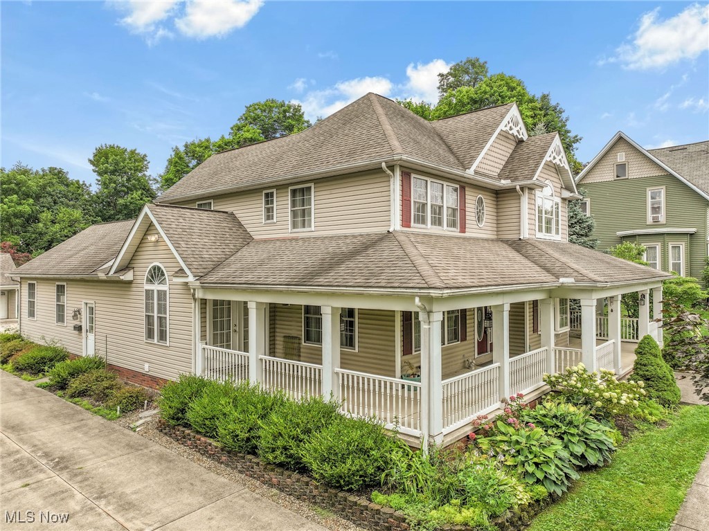 Village/Burton - Residential