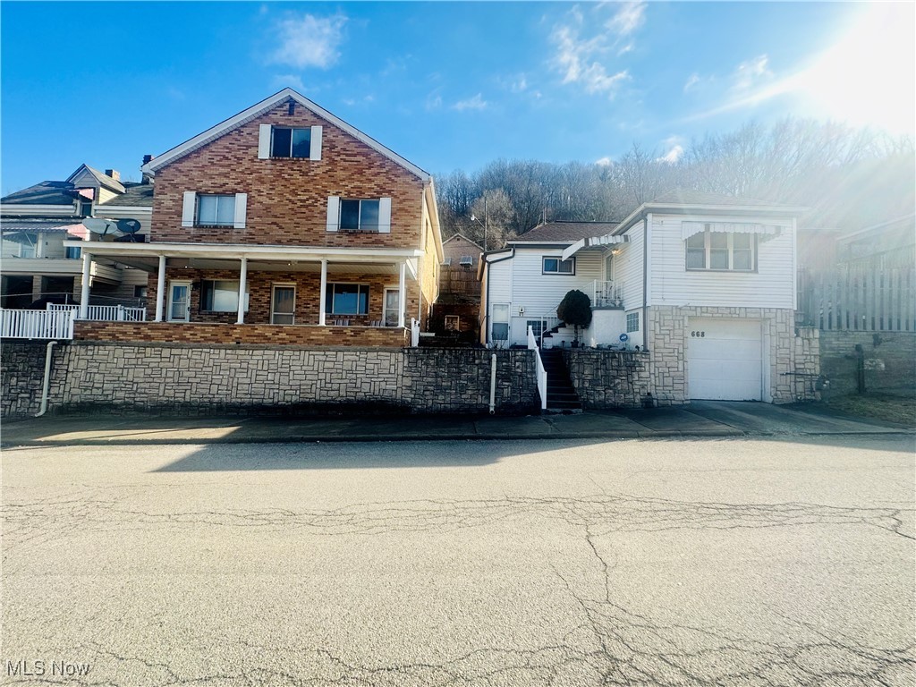 668 Virginia Avenue, Follansbee, West Virginia image 2