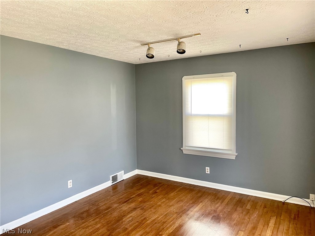 Mc Court - Residential