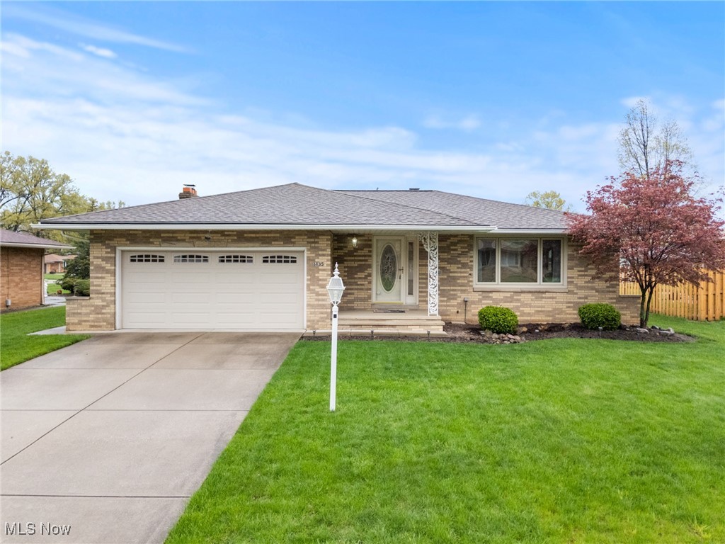 6135 Meadview Drive