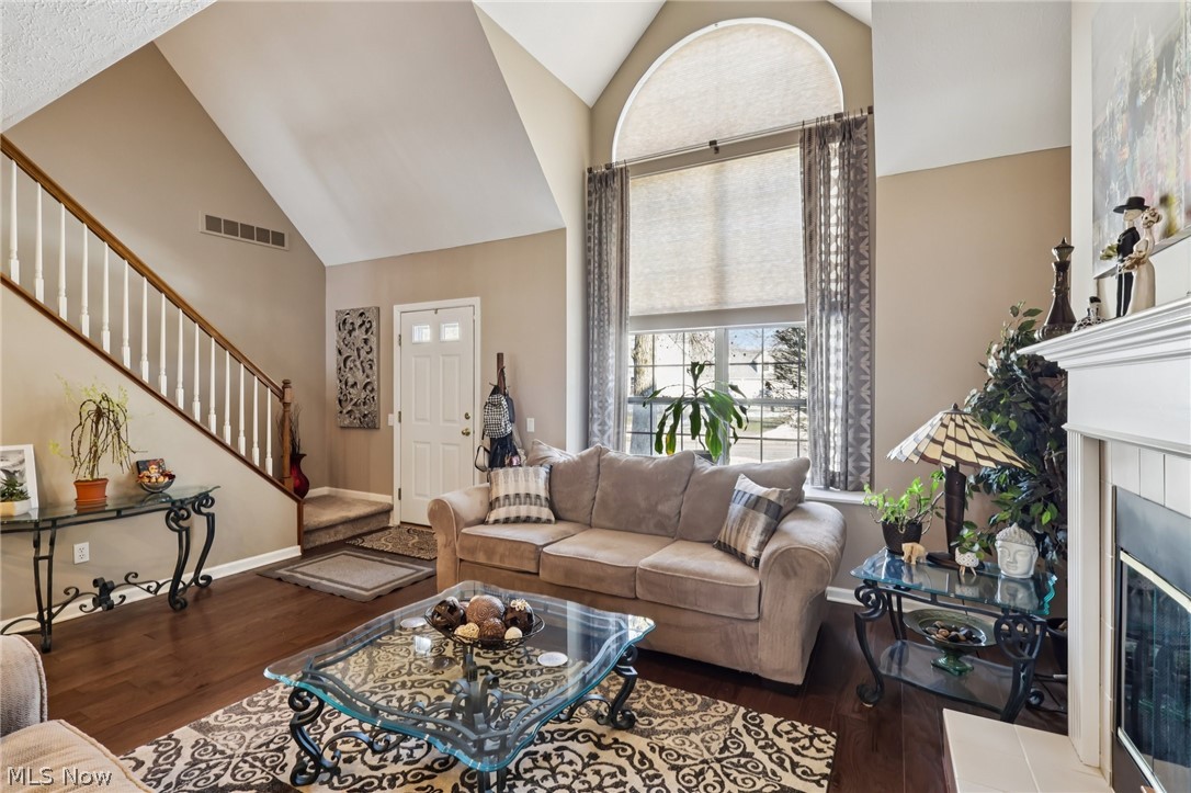 Settlers Village Condo - Residential