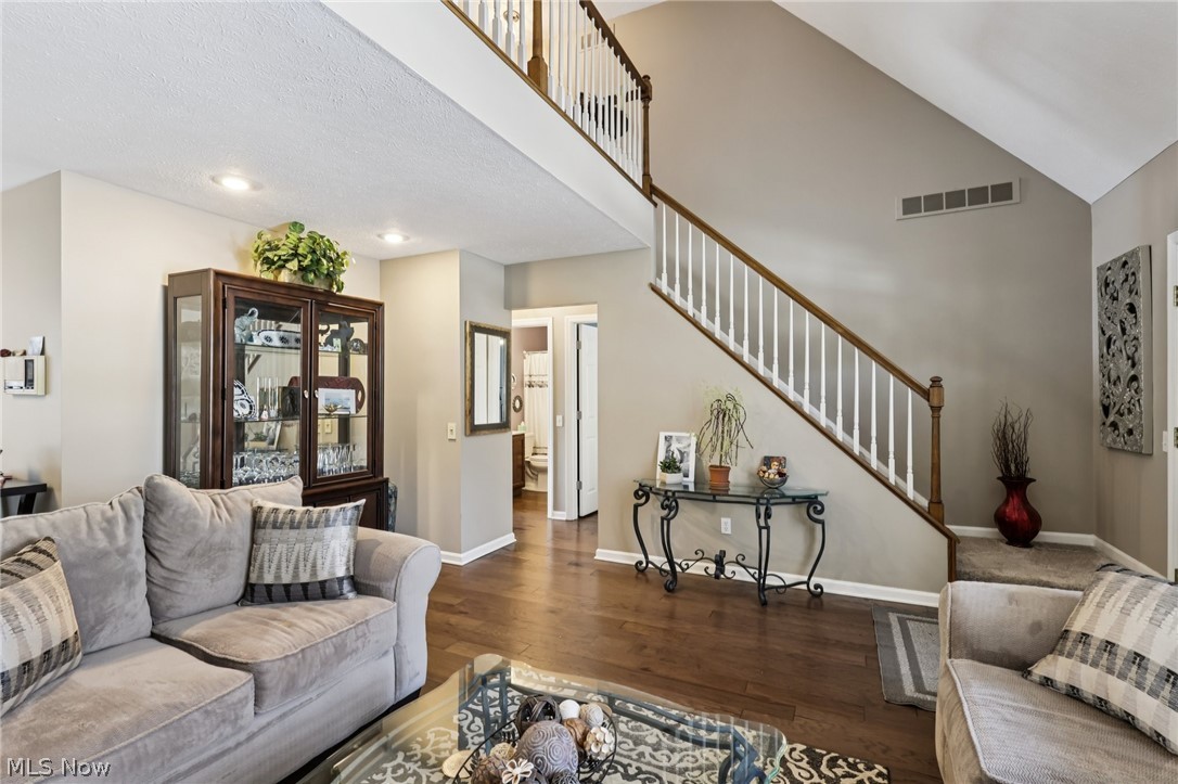 Settlers Village Condo - Residential