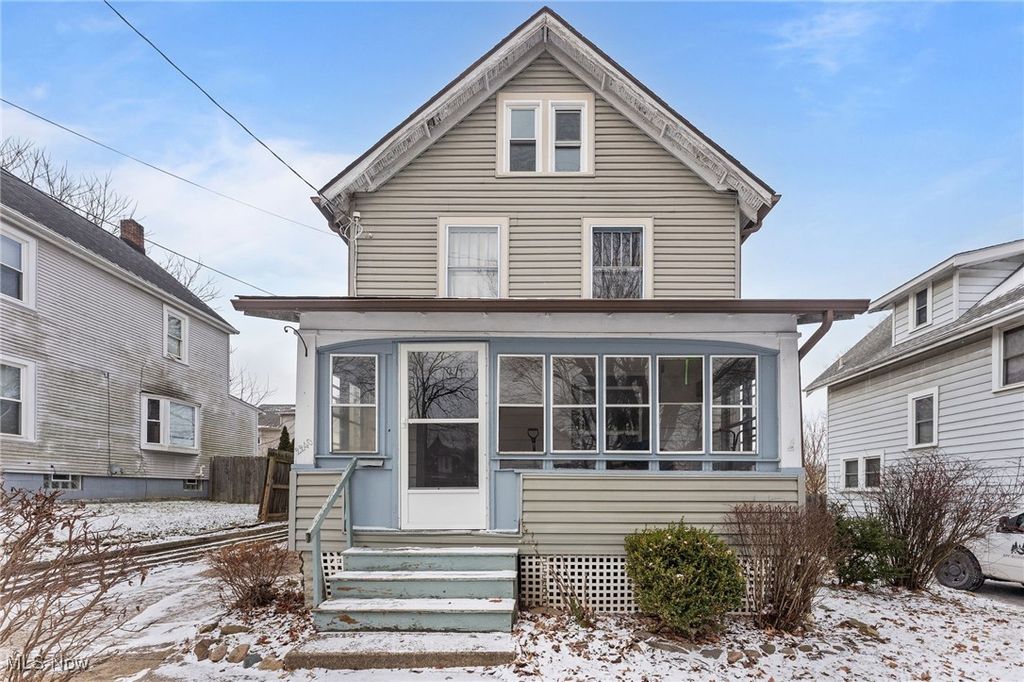 Photo of 2240 12th Street SW, Akron, OH 44314 (MLS # 5179060)