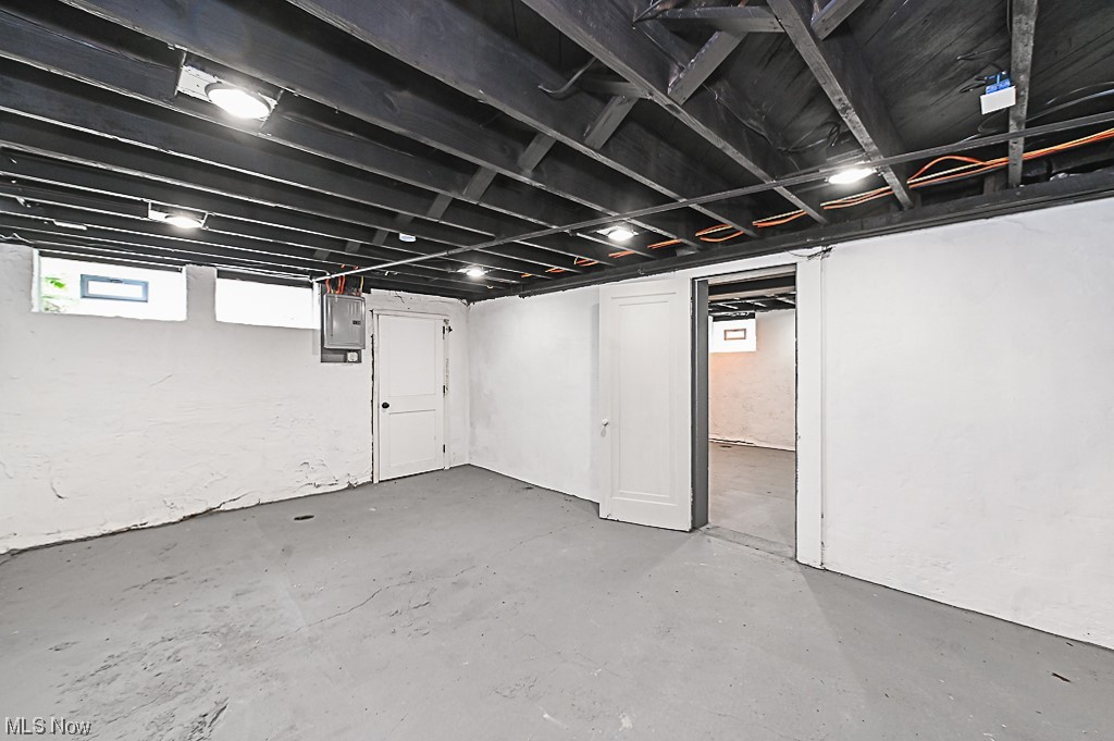 Village/Lakemore 07 - Residential