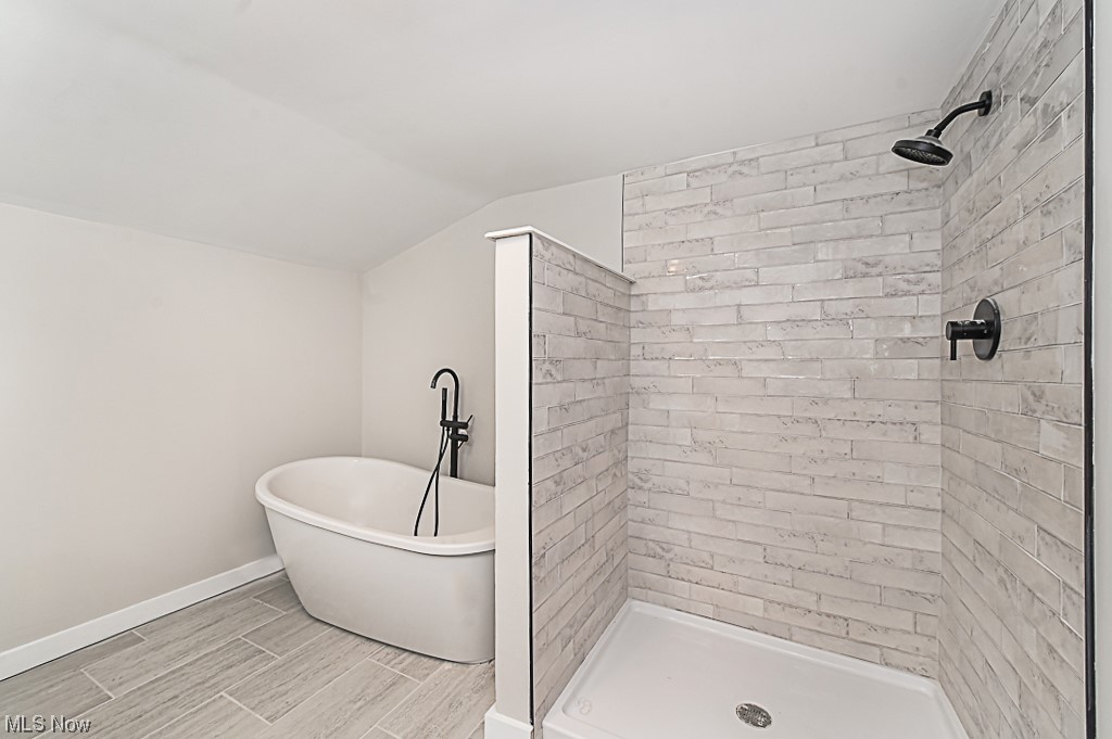 Village/Lakemore 07 - Residential