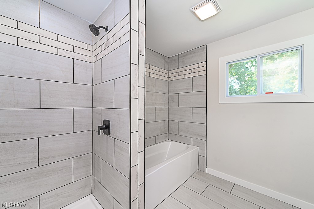 Village/Lakemore 07 - Residential