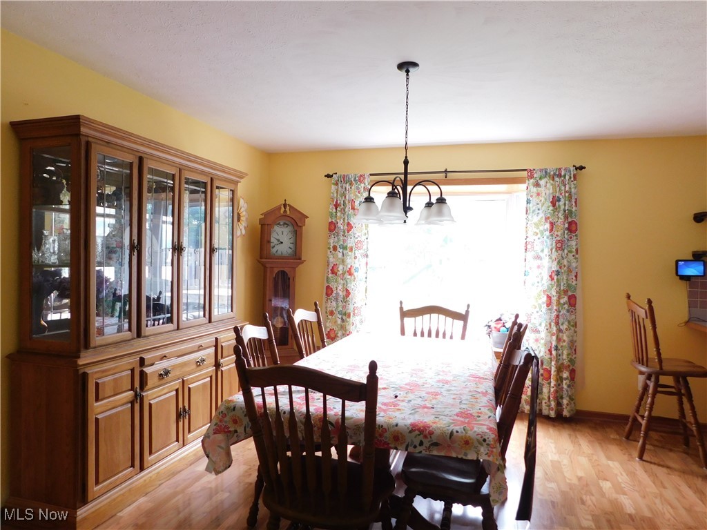 3875 Park Ridge Drive, Uniontown, Ohio image 8