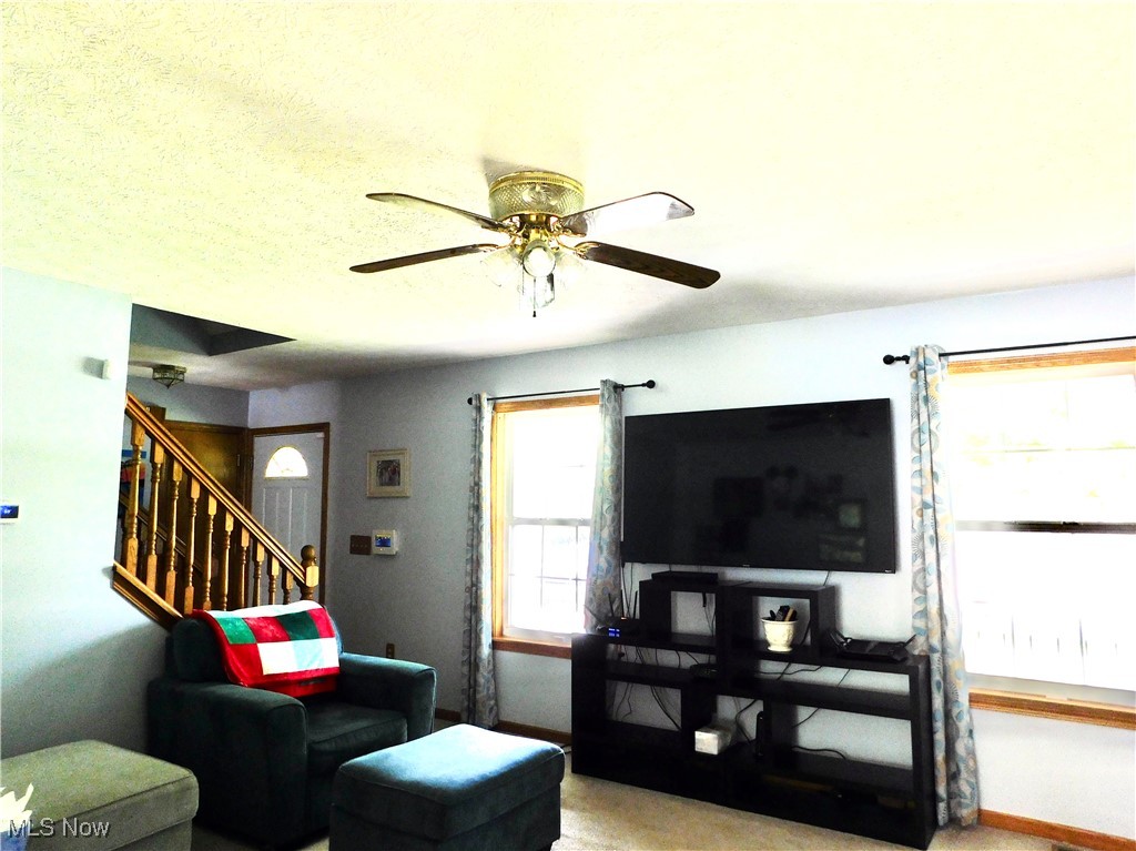 3875 Park Ridge Drive, Uniontown, Ohio image 3