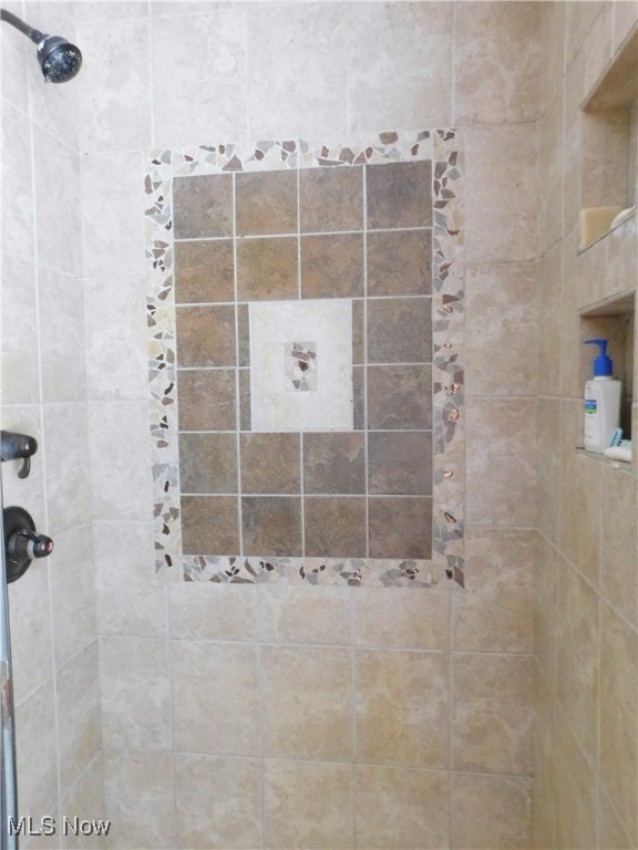 3875 Park Ridge Drive, Uniontown, Ohio image 18