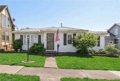 Homes For Sale - 297 South Street<br/> Jackson County, Jackson, OH 45640