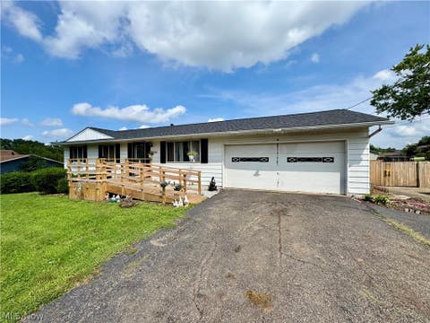 Tiny photo for 360 Trump Avenue NE, East Canton, OH 44730 (MLS # 5237751)