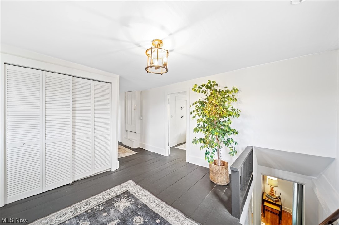 Village/Lakeville - Residential