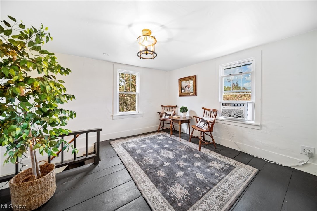 Village/Lakeville - Residential