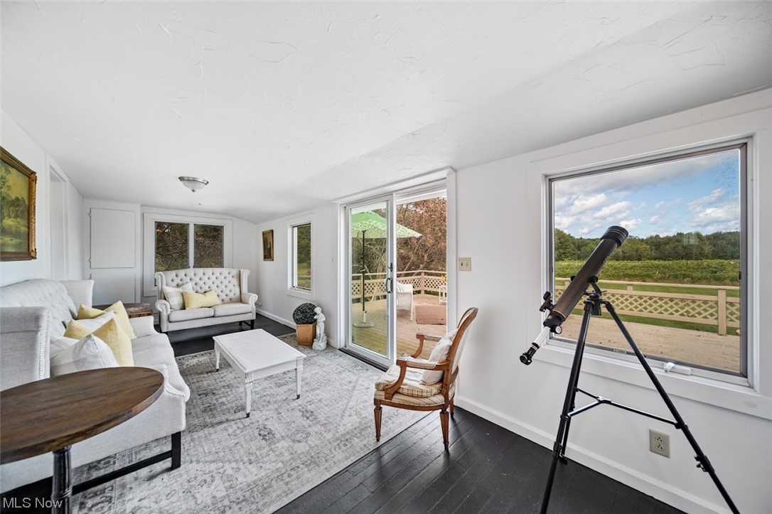 Village/Lakeville - Residential