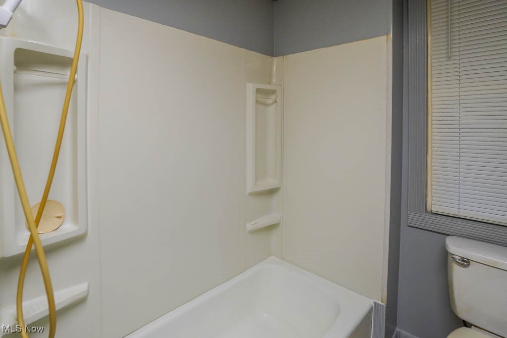 Canton - Residential Income