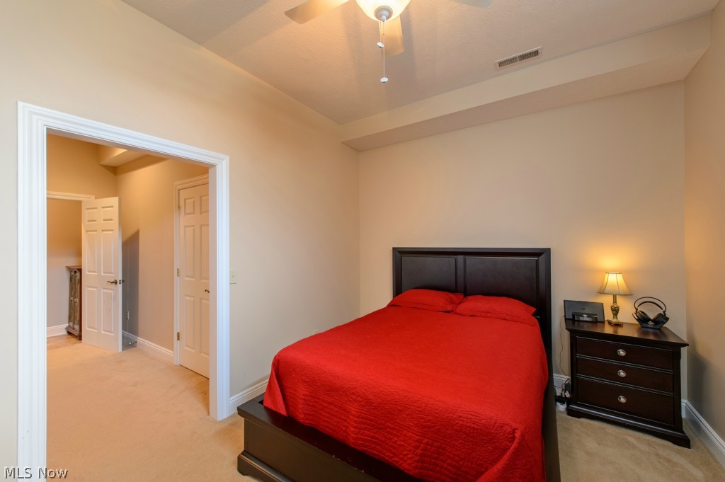 Saint James 03 - Residential