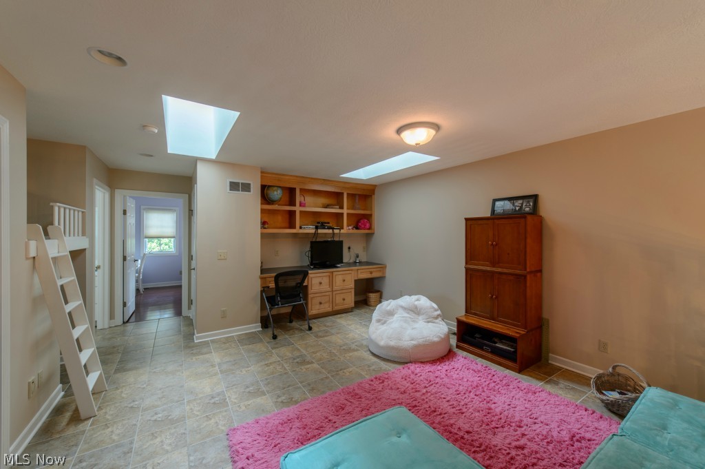 Saint James 03 - Residential