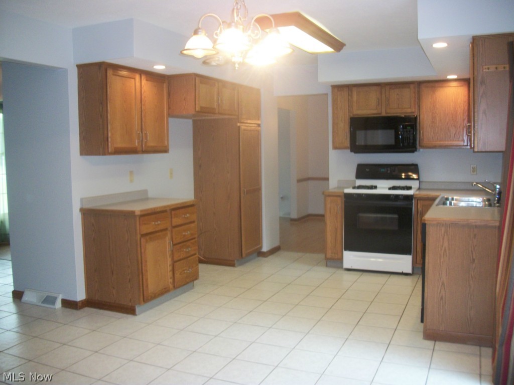 Meander Cove - Residential