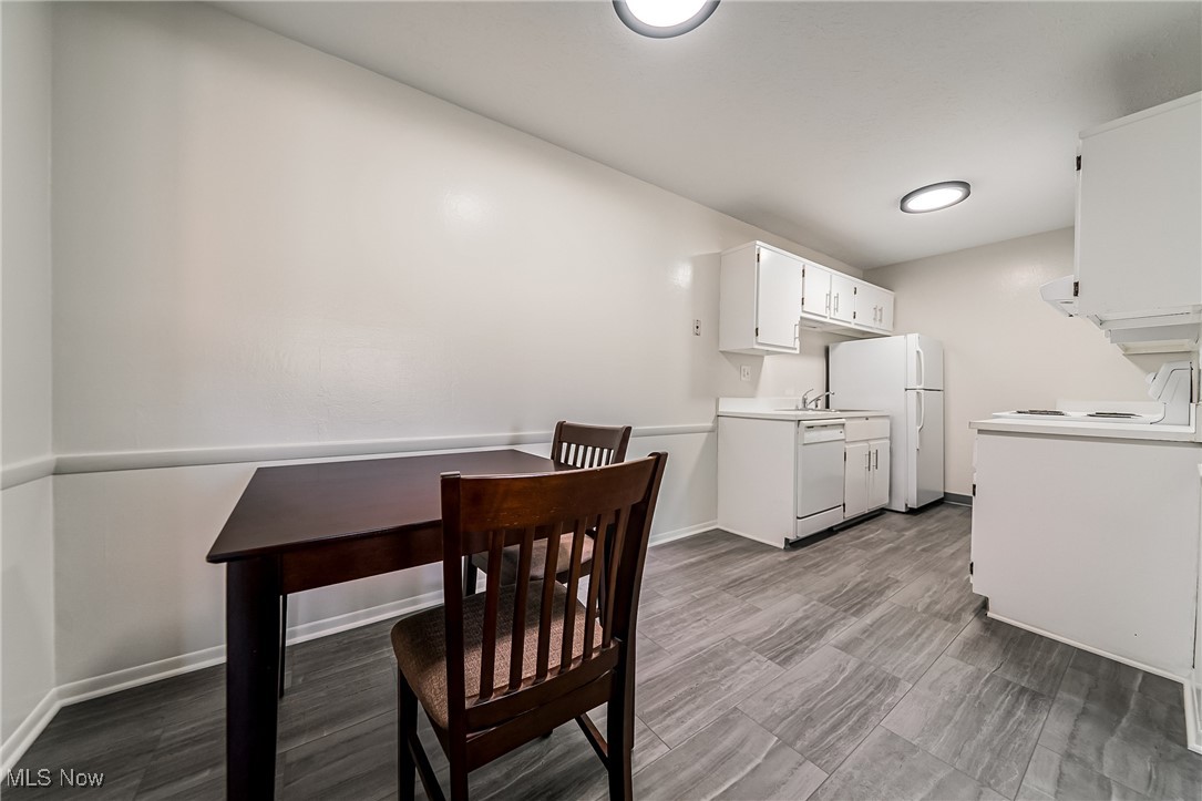 Danford Square Condo - Residential