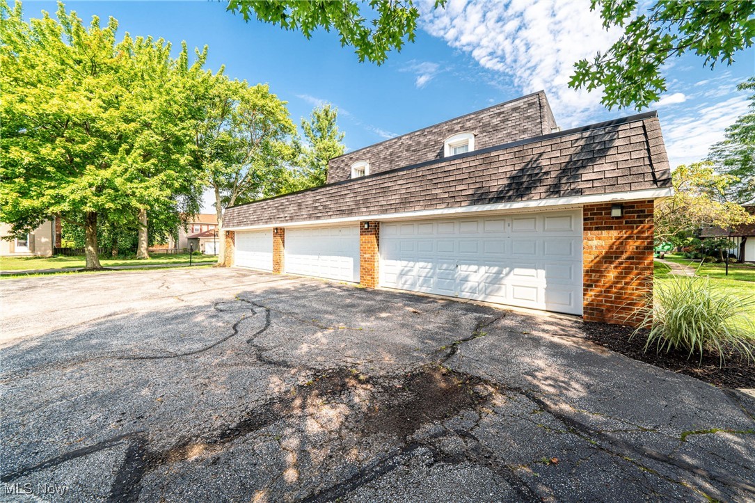 Danford Square Condo - Residential