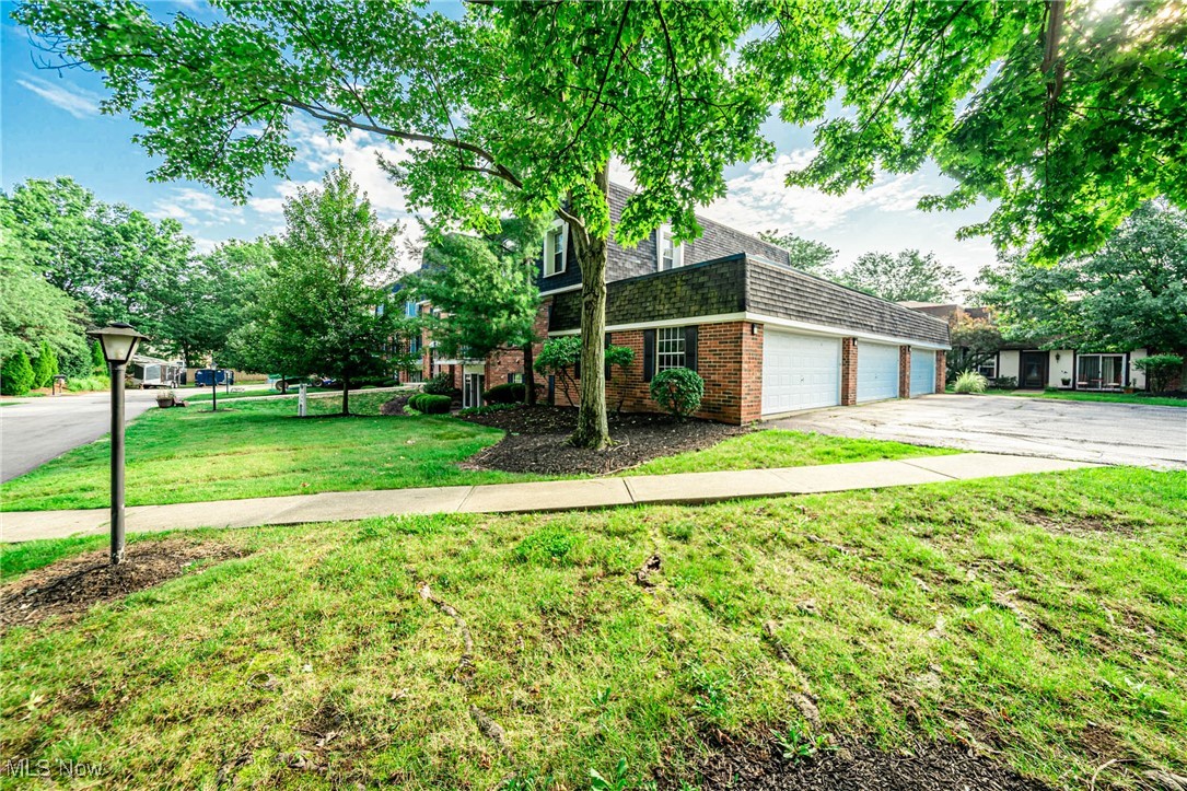 Danford Square Condo - Residential