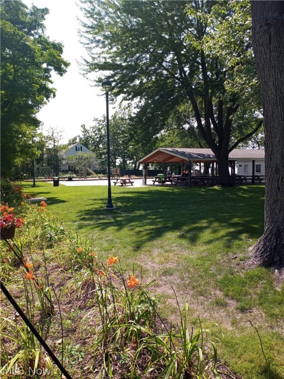 Utopia Beach - Residential