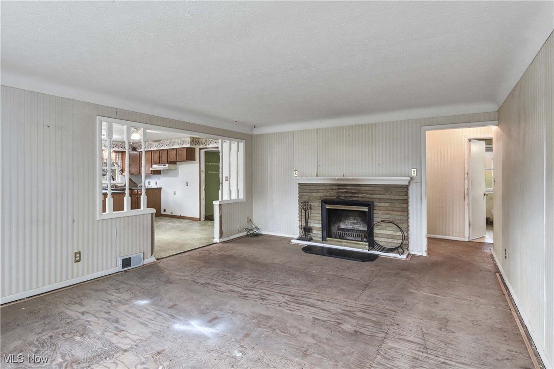 E A Branchs - Residential