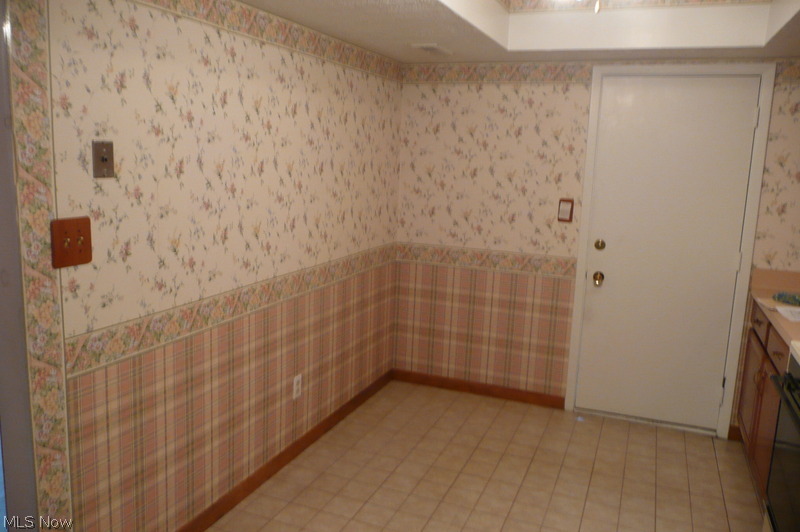 Harbour Light Condominium - Residential