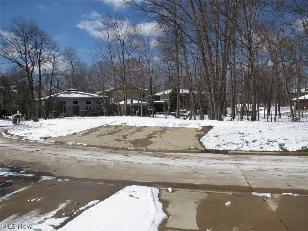 Buccaneer Woodlands Condo - Residential