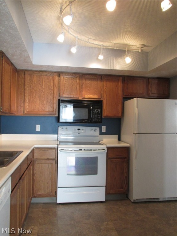 Buccaneer Woodlands Condo - Residential