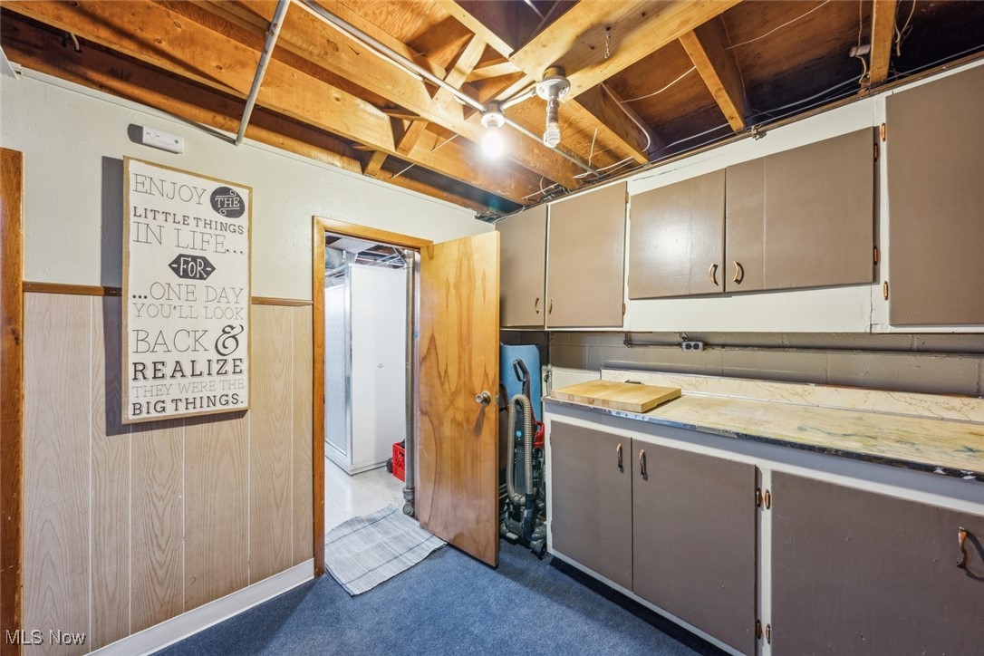 15461 Agnes Boulevard, Brook Park, Ohio image 32