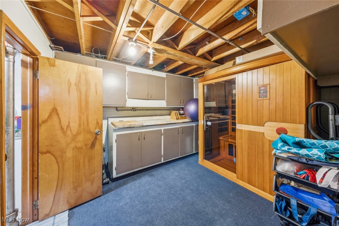 15461 Agnes Boulevard, Brook Park, Ohio image 31