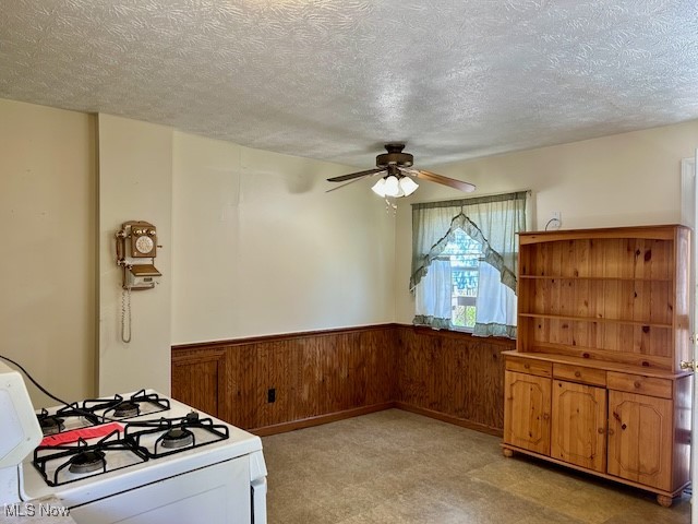 1167 Hilltop Drive, Akron, Ohio image 5