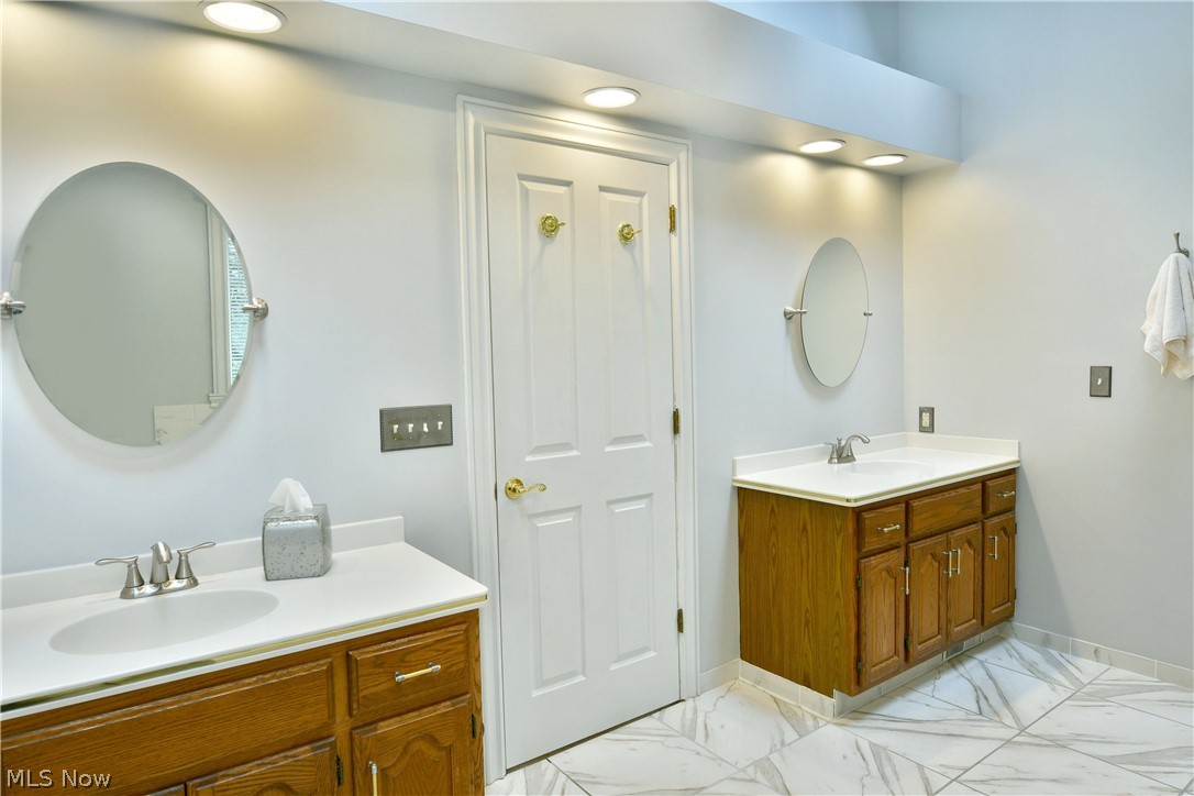 Hunters Hollow - Residential