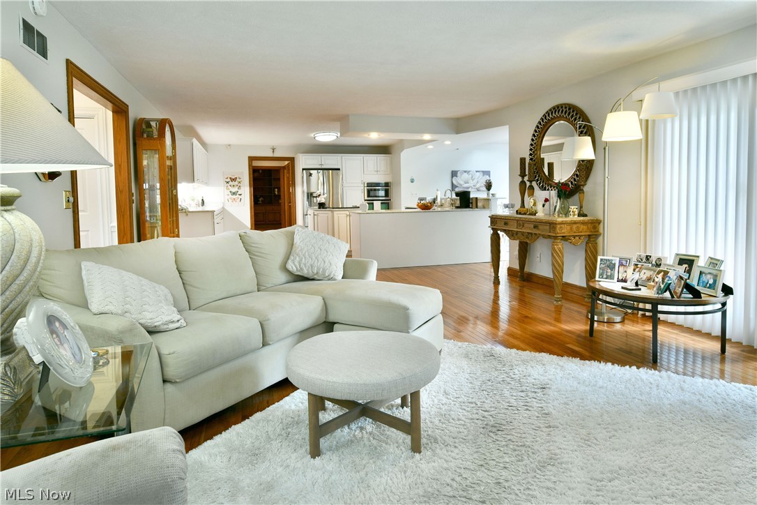 Hunters Hollow - Residential