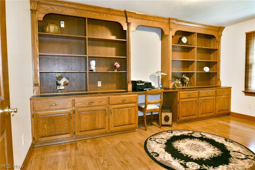 Hunters Hollow - Residential