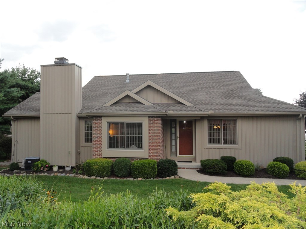Situated in the highly desireable Robin Ridge community, this lovely ranch style condo has a crisp, clean exterior with great curb appeal enhanced with mature landscaping and flower beds. Step into the foyer entry and you'll appreciate the spacious and open floor plan with cathedral ceiling, gas fireplace, large eat in kitchen with plenty of cabinets and counter space. Nice new deck porch with appealing views of the surrounding area. First floor master suite and first floor laundry. 2nd bedroom with 2nd full bath too. Huge basement is wide open to accommodate expansion or storage. Must see.